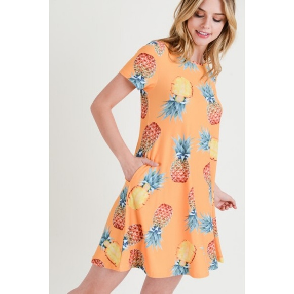 Women's Pineapple Print Fit and Flare Summer Dress - Picture 2 of 8
